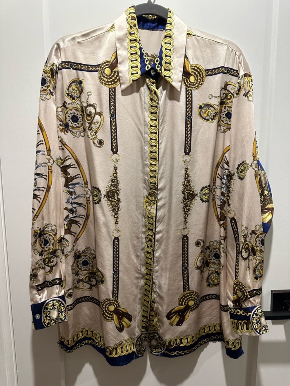 Silk Baroque Chain Print Button-Up Shirt - Beige, Gold & Navy